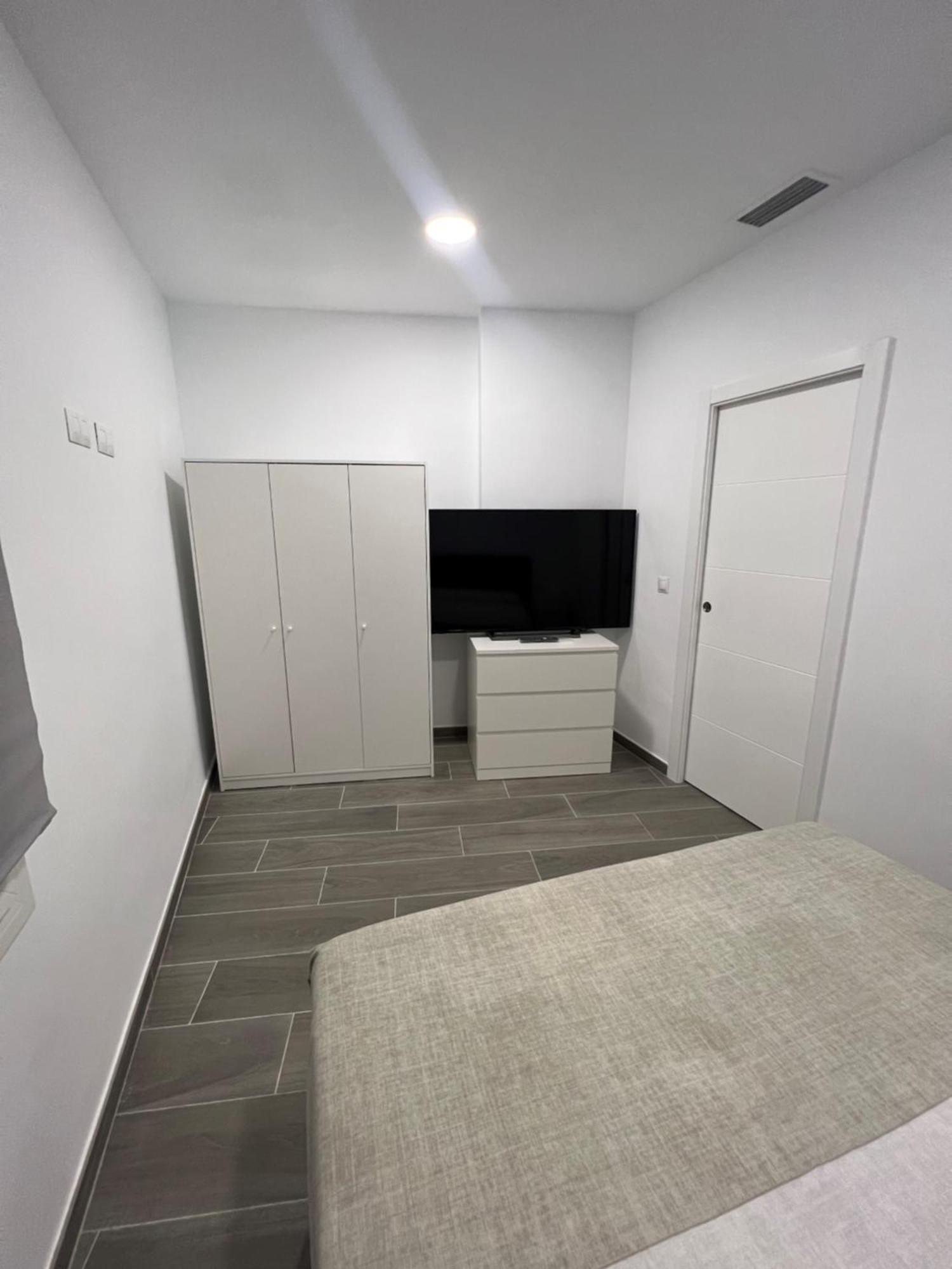 Apartamentos Montalvo Metropolis B توريمولينوس المظهر الخارجي الصورة